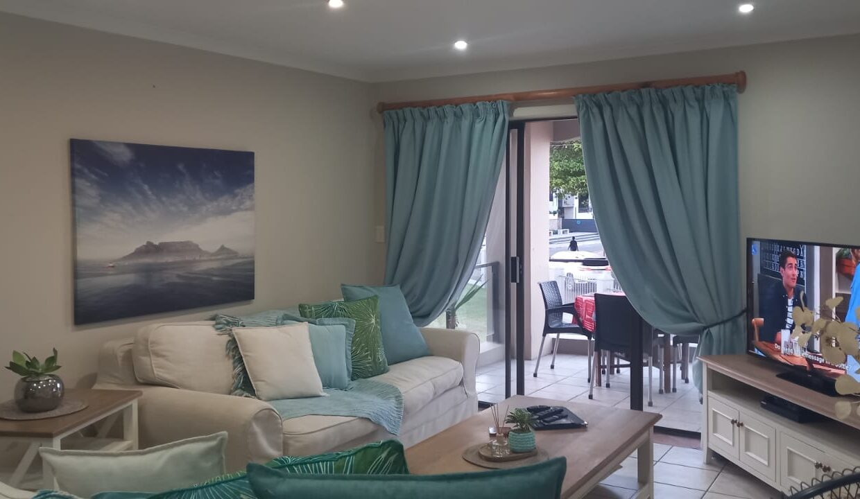 Elgin House Unit 711