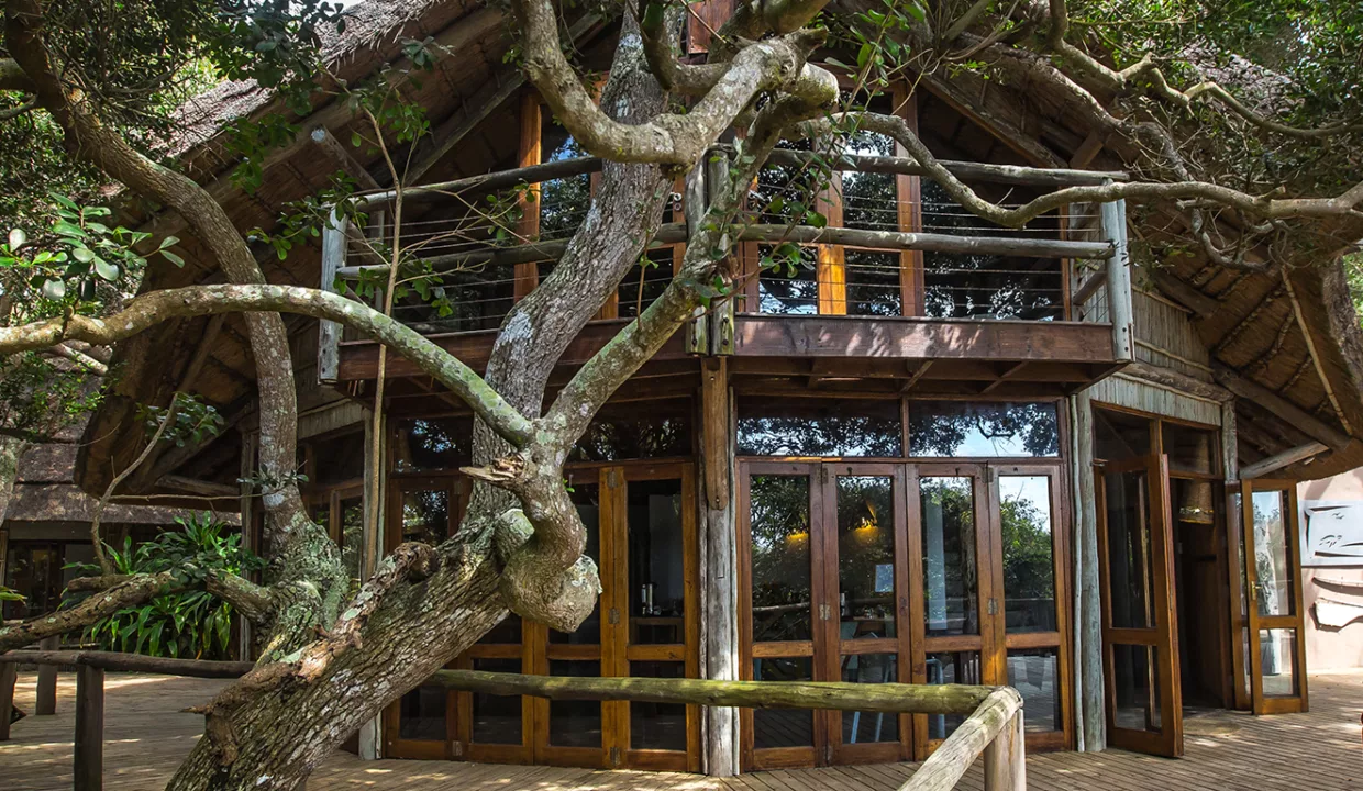 Thonga Beach Lodge Accommodation By Yuppiestay10