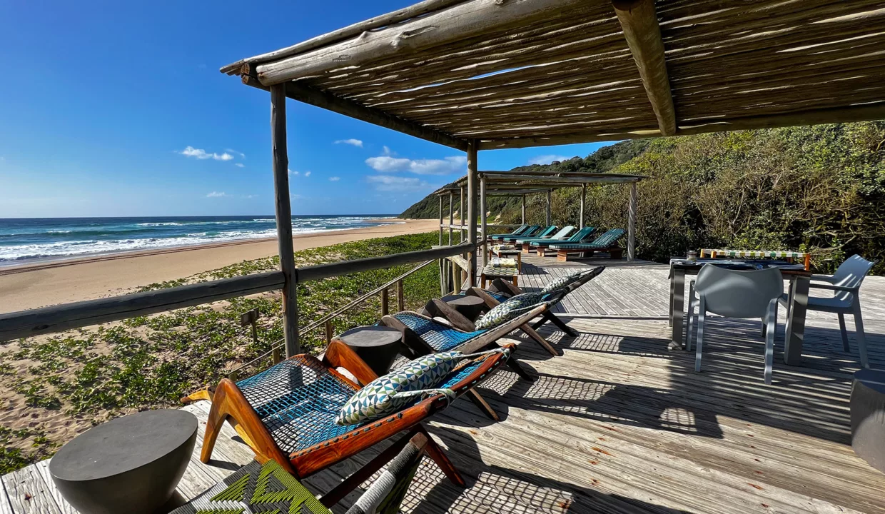 Thonga Beach Lodge Accommodation By Yuppiestay14
