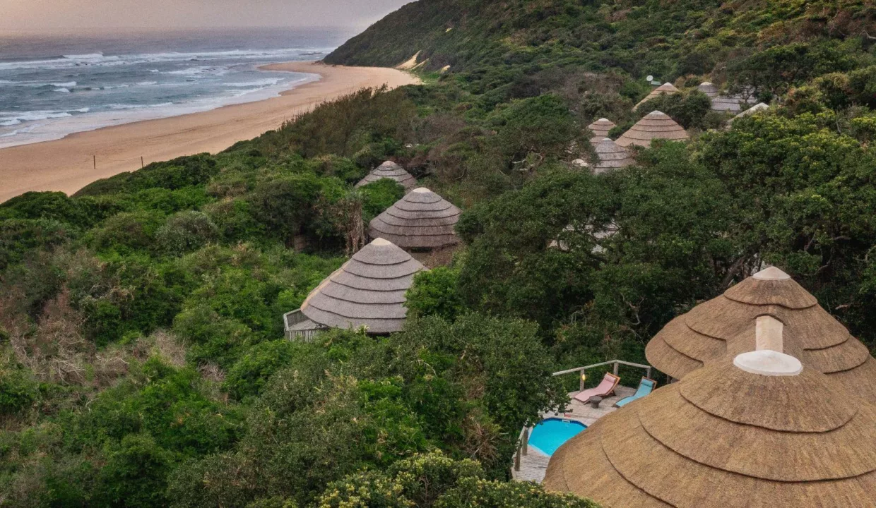 Thonga Beach Lodge Accommodation By Yuppiestay4