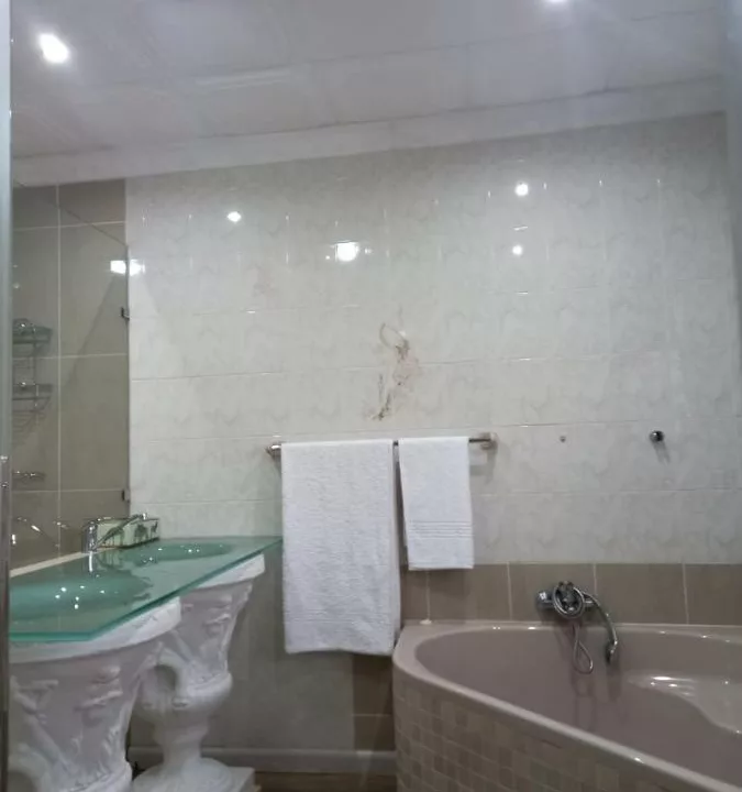 The Hills Guest House Newcastle Accommodation Yuppiestay11