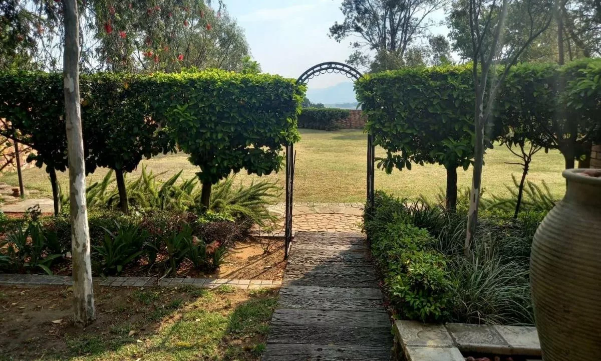 The Hills Guest House Newcastle Accommodation Yuppiestay5