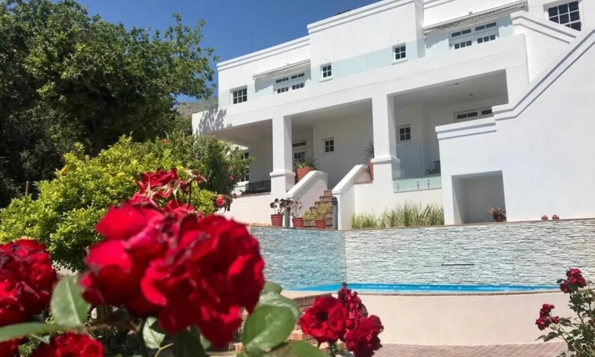 Manor on the Bay Gordons Bay Yuppiestay Accommodation (25)