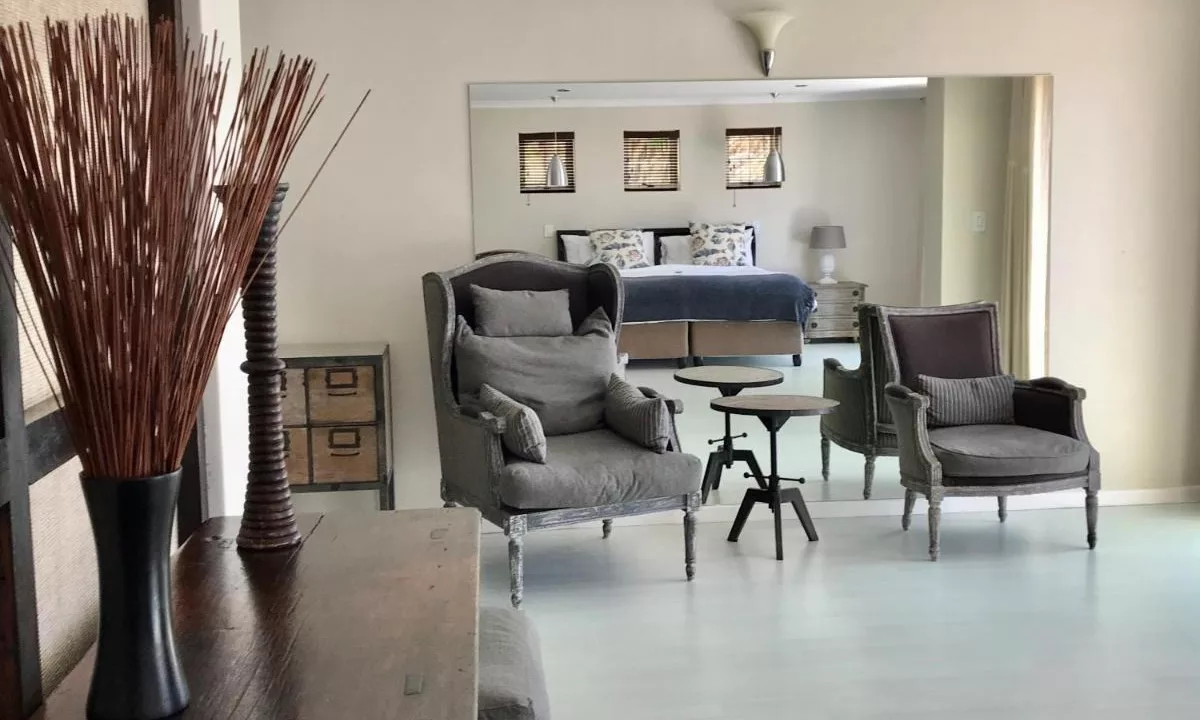 Manor on the Bay Gordons Bay Yuppiestay Accommodation (27)