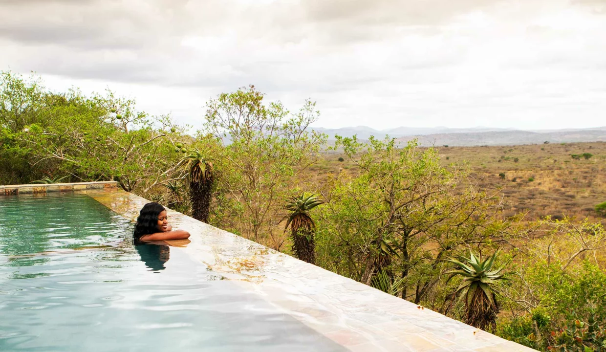 Rhino Ridge Safari Lodge Accommodation By Yuppiestay1