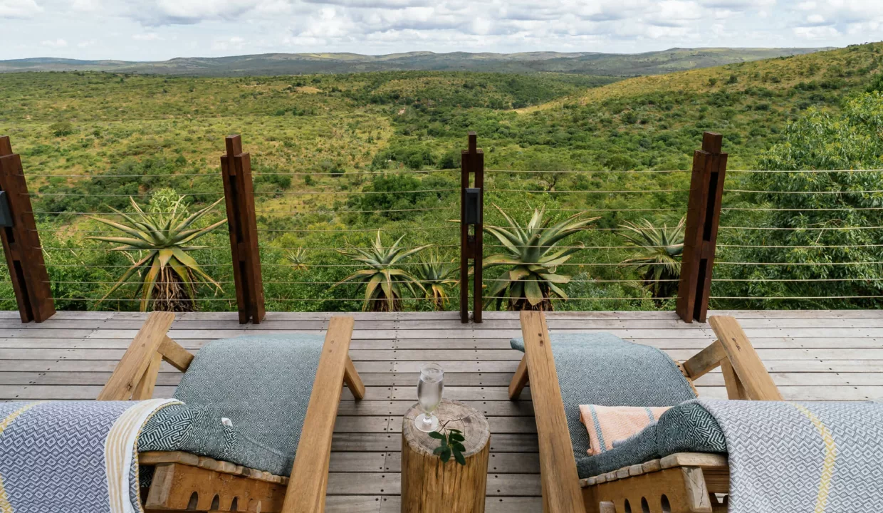 Rhino Ridge Safari Lodge Accommodation By Yuppiestay16