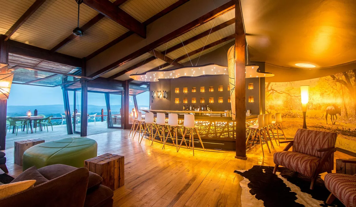 Rhino Ridge Safari Lodge Accommodation By Yuppiestay21