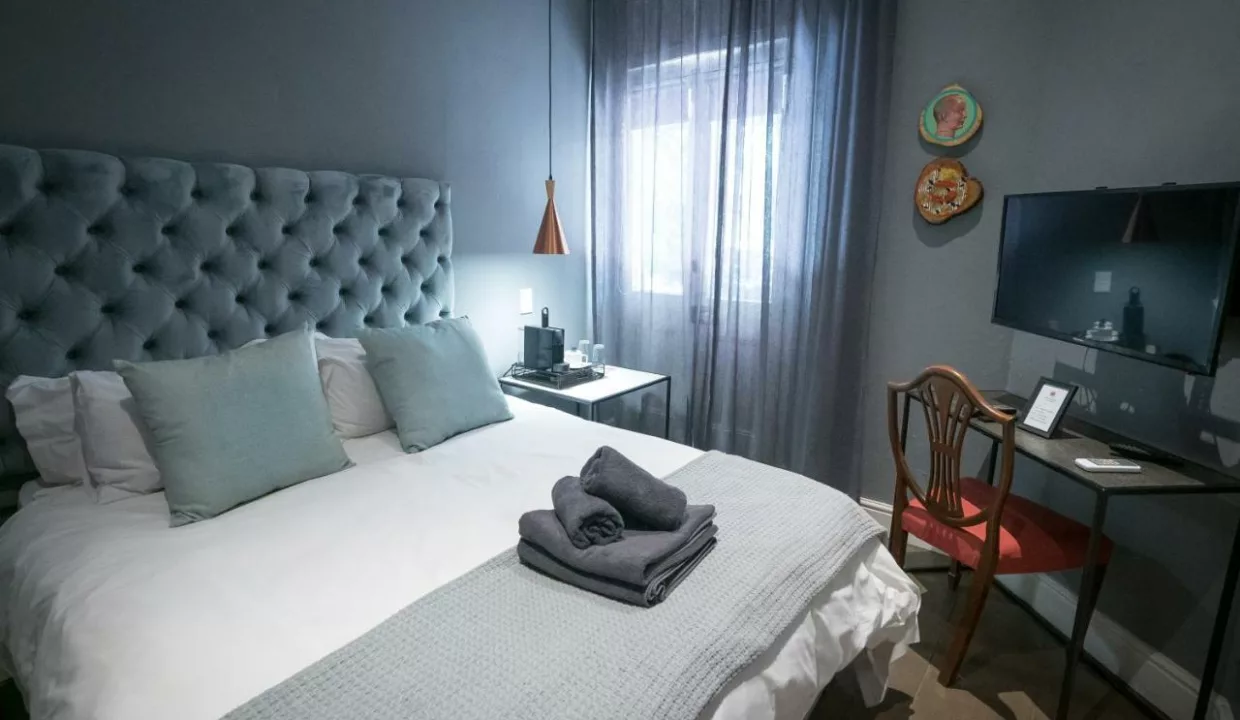 Ruby Rose Country House Riebeek-Wes Accommodation Yuppiestay 10
