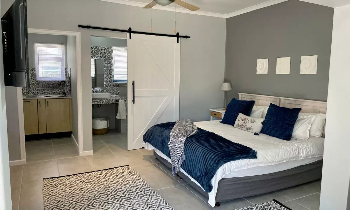 Sandras Guest House Langebaan Accommodation Yuppiestay 16