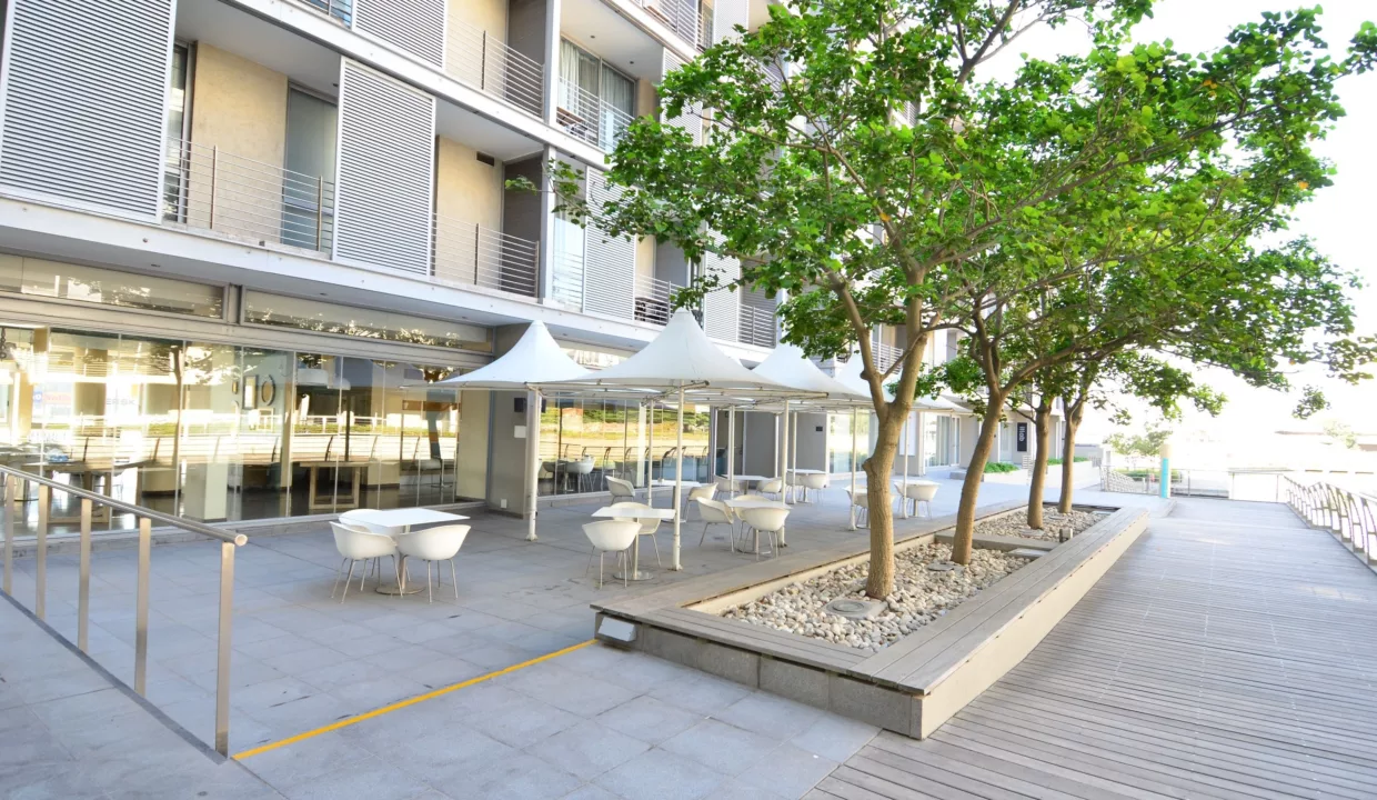 410 Harbour Bridge Cape Town Water Front Yuppiestay Accommodation (5)