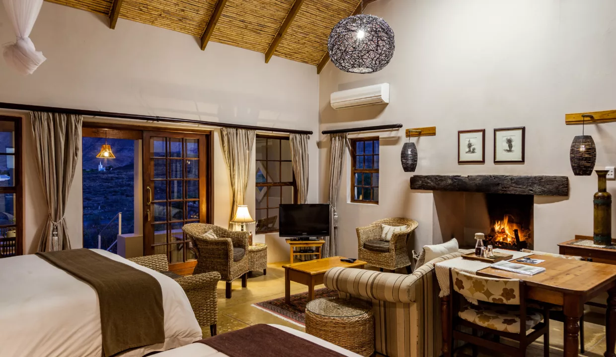 Karoo View Cottages - #2 - Room Area to Mountain, with Fire Burning -5289