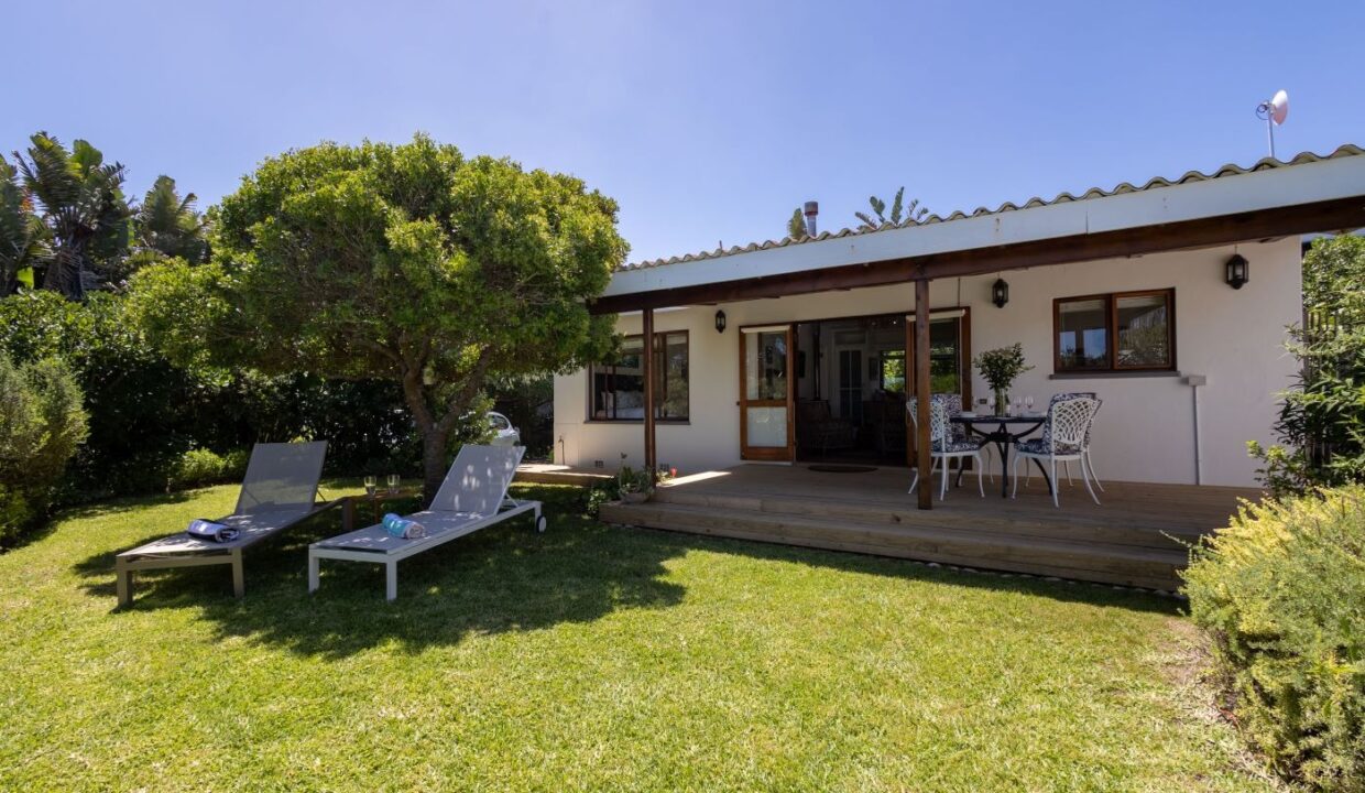 Pansy-Shell-Cottage-10