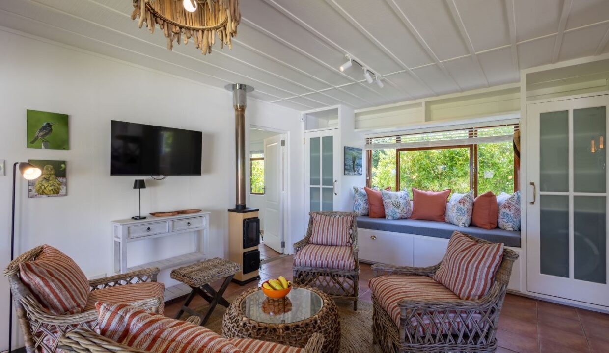 Pansy-Shell-Cottage-3