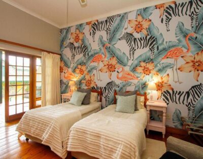 Twin Lodge Room (2 Single beds) — Spion Kop Lodge