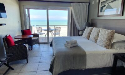 Honeymoon Room — Brenton on Rocks Guesthouse