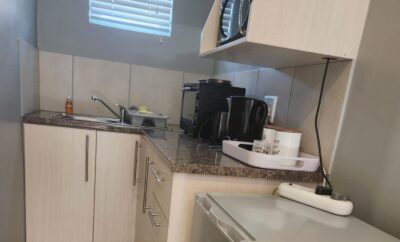 Bachelor unit for 2 — Smithland