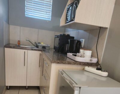 Bachelor unit for 2 — Smithland
