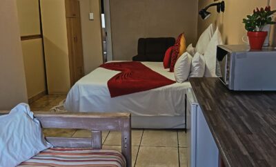 Family Size room, 3 Sleeper, en-suite — African Sky Guest House
