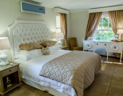 Huguenot Cottage — Le Manoir de Brendel