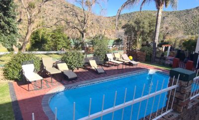 Deluxe Family Self Catering Unit B1 — Old Mill lodge, Working Ostrich Farm & Restaurant