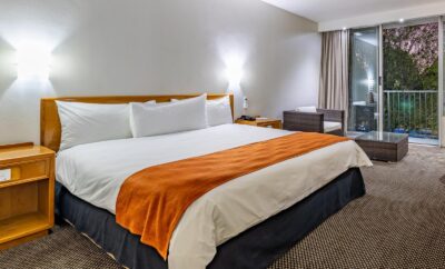 Luxury Suite — African Sky Hotels – Harrismith Inn