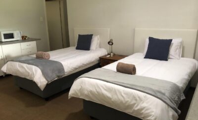 Selati 5 – Luxury Triple Self Catering — Selati 103 Guest Cottages