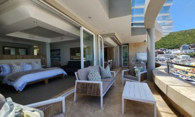 Sea Breeze Unit (Penthouse Suite) — Waves Of Grace Seafront Villa