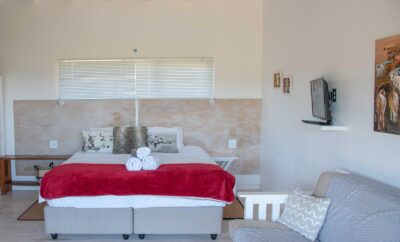 Free Drift Cottage — Equleni Guest Farm