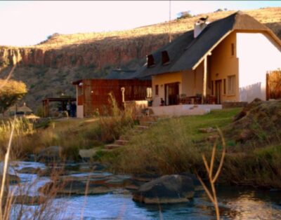 Firefly Cottage — Komati Gorge Lodge