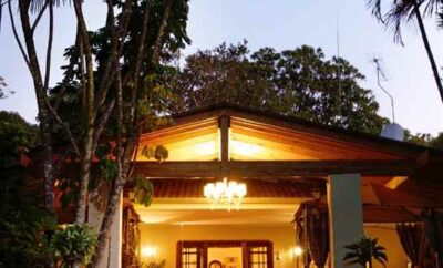 Luxury Room — Almar View Guest House