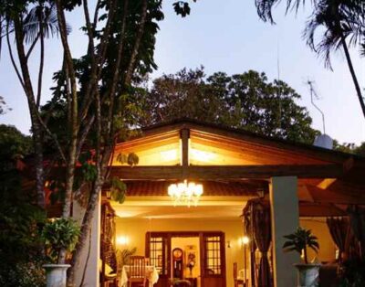Luxury Room — Almar View Guest House