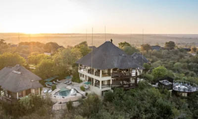 Bushman King Suite — Makumu Private Game Lodge