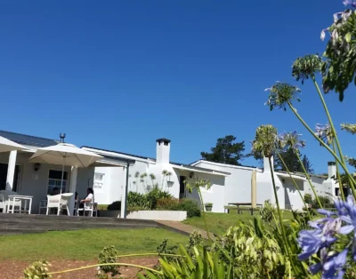 Penrith Cottage — Paul Wallace Wines and Guest Cottages