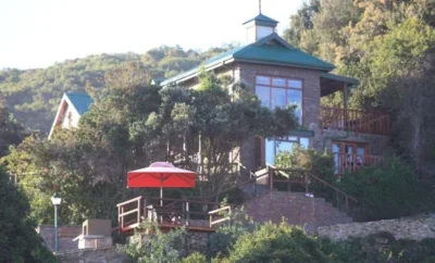 Luxury Sea-Facing Rooms – B&B — Under the Boardwalk B&B Guest House